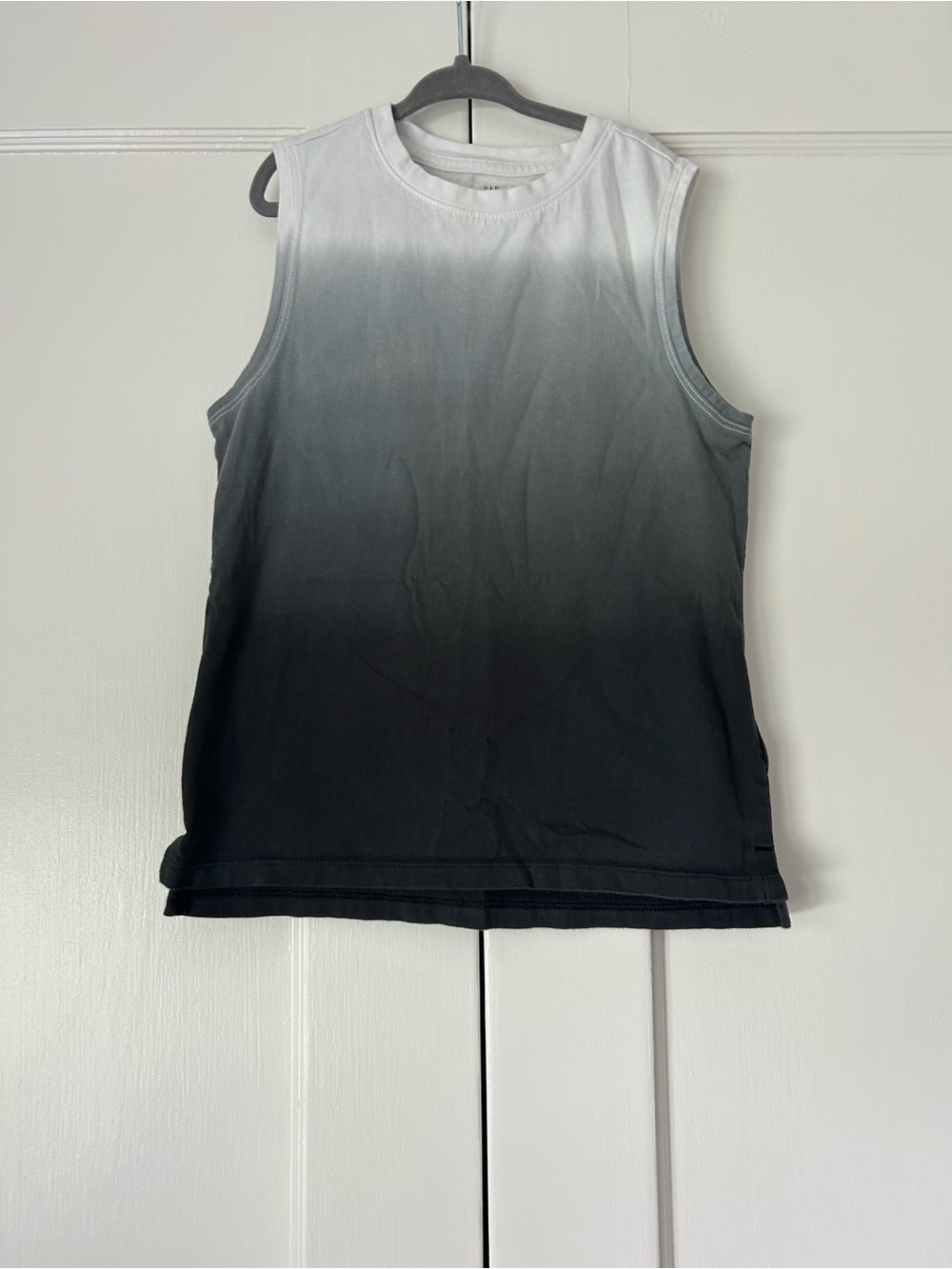 Gap Kids Boys Ombré Cotton Tank Sleeveless Top Size Small (6-7)